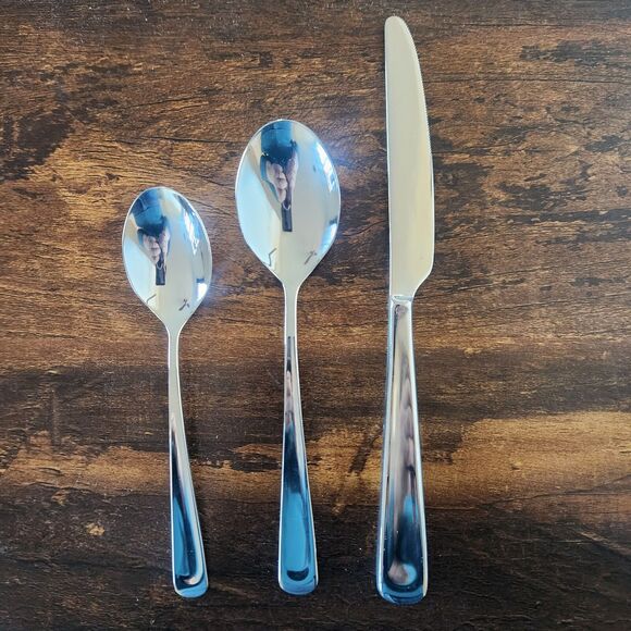 Set 4 JA Henckels Intl Tablespoon Soup Spoons Silverware Silvano 18/10 Flatware - Picture 7 of 10